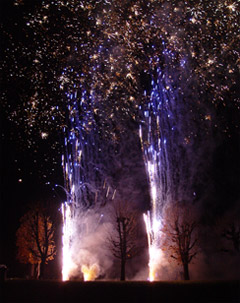 Feuerwerk bei Nacht